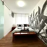 Laciarska Apartment ~ 200M Main Square ~ Self Check-In 20H