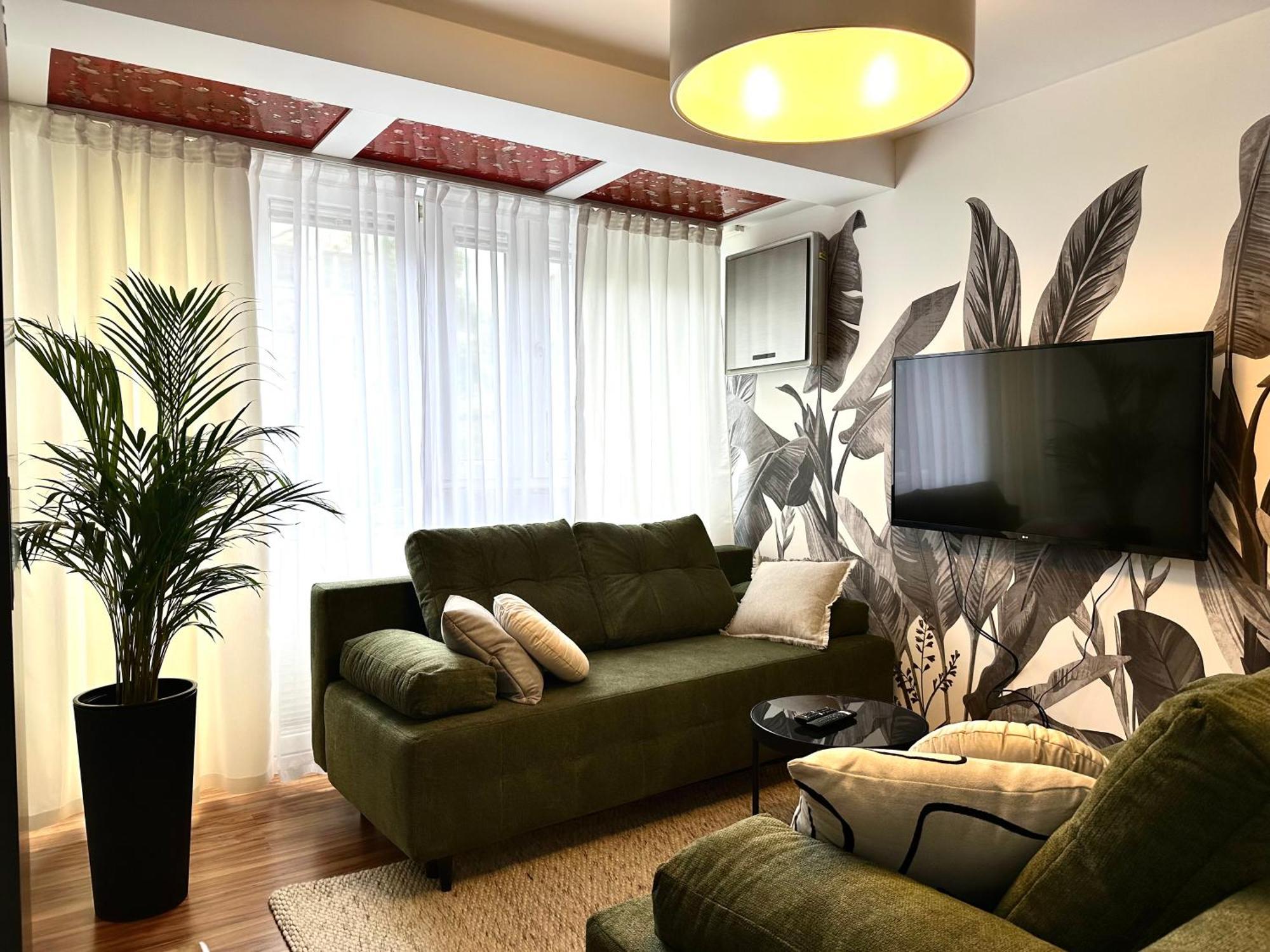 Laciarska ~ 200m Main Square ~ Self Check-in 20h Apartament *